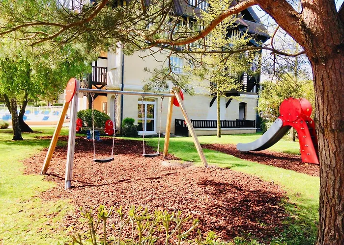 1 4 Pers - Piscine Chauffe - Parking Gratuit - Vue Golf - La Deauvillaise Du Golf Apartment *