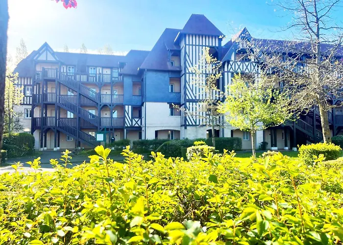 Apartment 1 4 Pers - Piscine Chauffe - Parking Gratuit - Vue Golf - La Deauvillaise Du Golf *