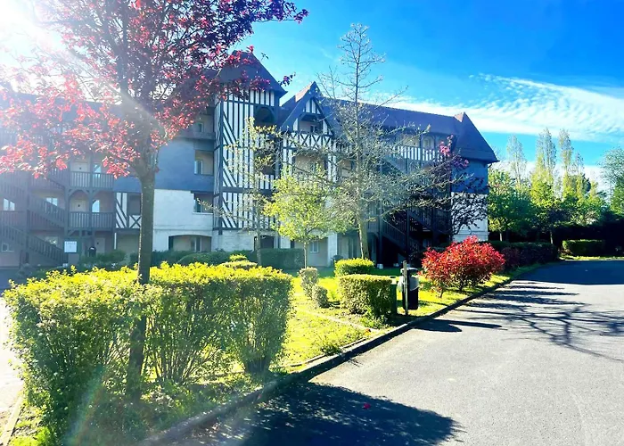 1 4 Pers - Piscine Chauffe - Parking Gratuit - Vue Golf - La Deauvillaise Du Golf Apartment *