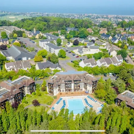1 4 Pers - Piscine Chauffe - Parking Gratuit - Vue Golf - La Deauvillaise Du Golf *