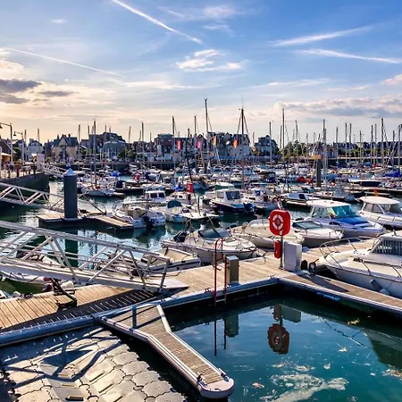 1 4 Pers - Piscine Chauffe - Parking Gratuit - Vue Golf - La Deauvillaise Du Golf Apartment *