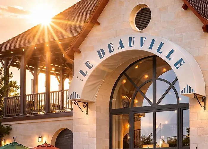 1 4 Pers - Piscine Chauffe - Parking Gratuit - Vue Golf - La Deauvillaise Du Golf Apartment Deauville